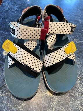 Flower Mountain Nazca 41 Polka Dot   Women’s Sandals